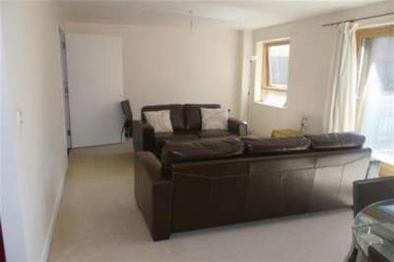 2 Bedroom Flat